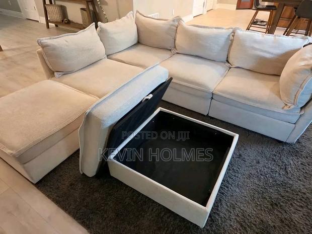 Sectional Couch - thumbnail 4
