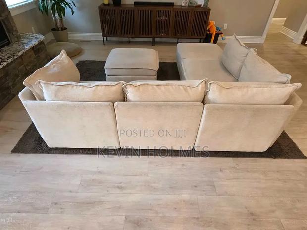 Sectional Couch - thumbnail 5