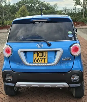 Daihatsu Cast 2018 Blue
