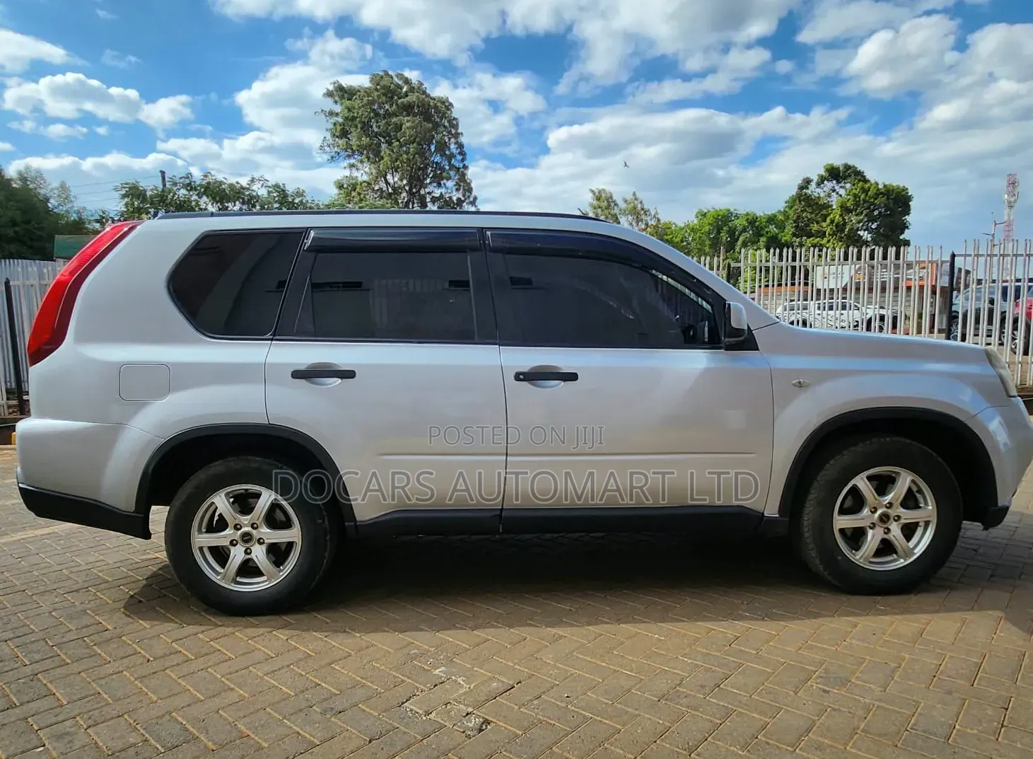 Nissan X-Trail 2013 Silver