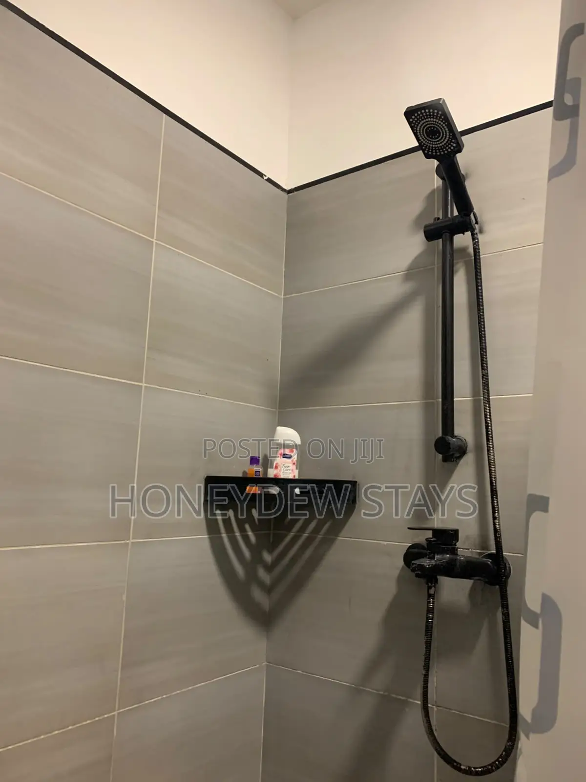Modern 1-Bedroom Apartment Near JKIA & SGR