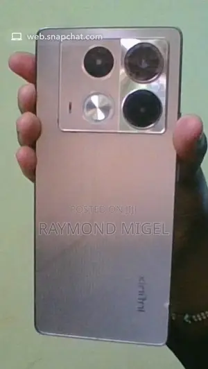 Infinix Note 40 256 GB Silver