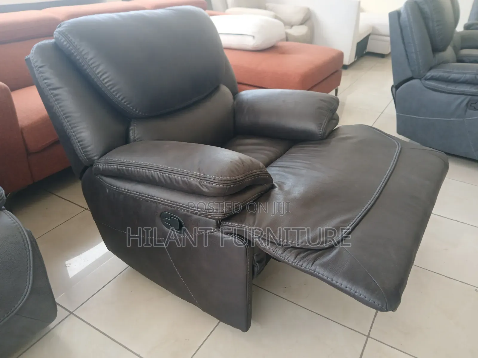 Black Leather King-Size 1 Seater Recliner Sofa