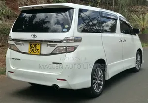 Toyota Vellfire 2014 White