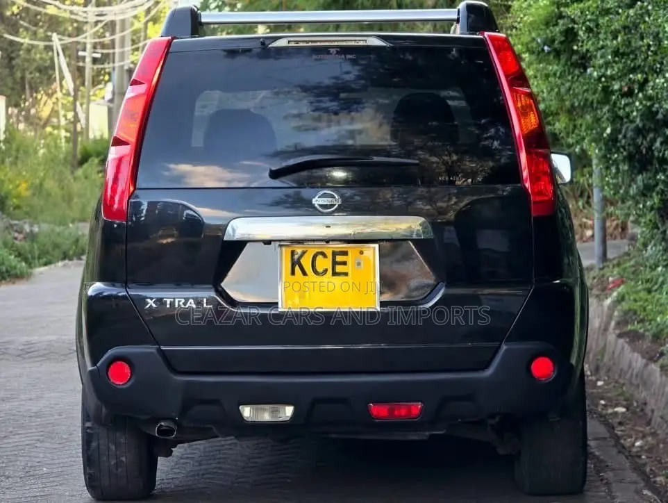 Nissan X-Trail 2.0 Automatic 2008 Black