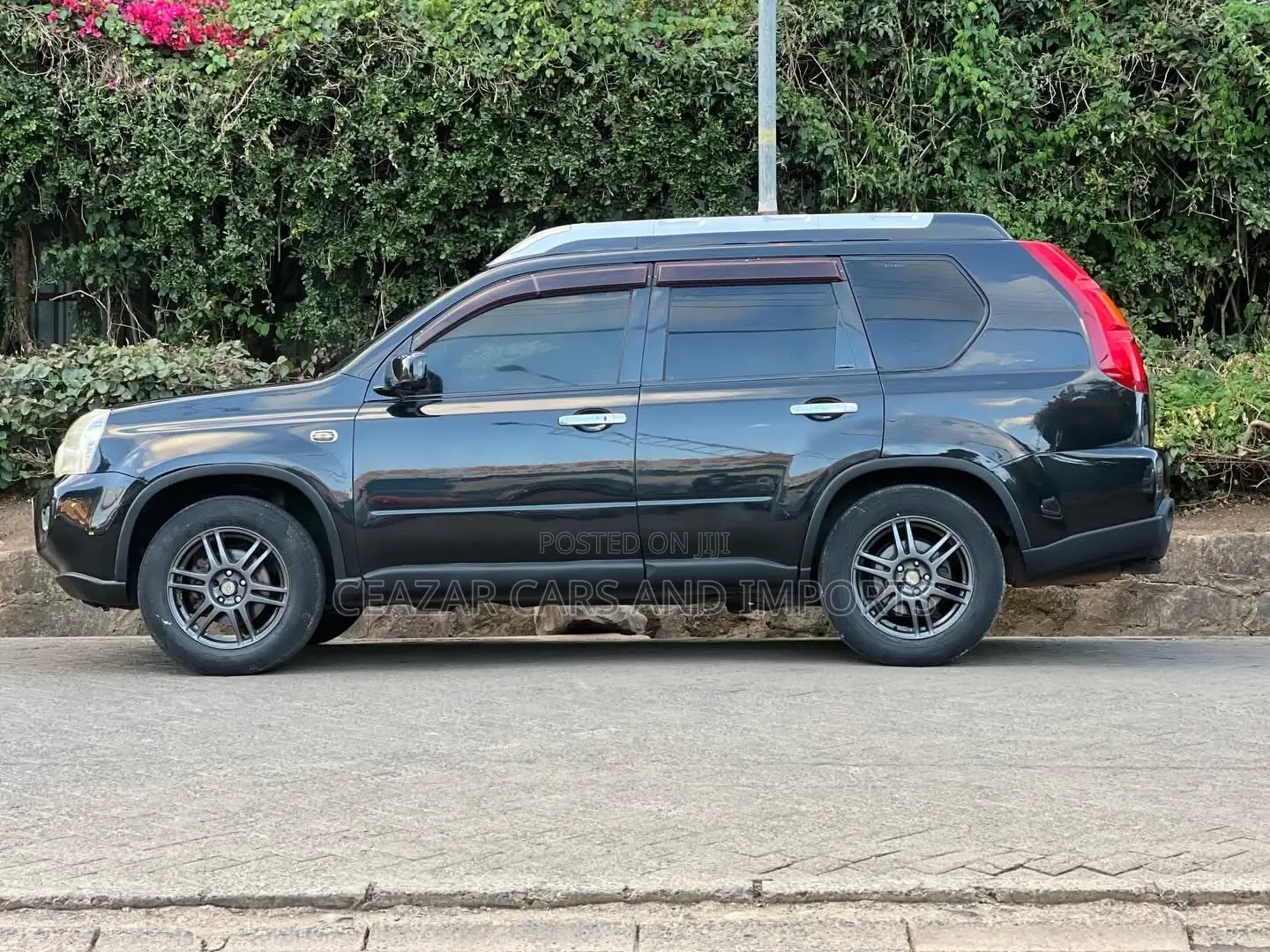 Nissan X-Trail 2.0 Automatic 2008 Black