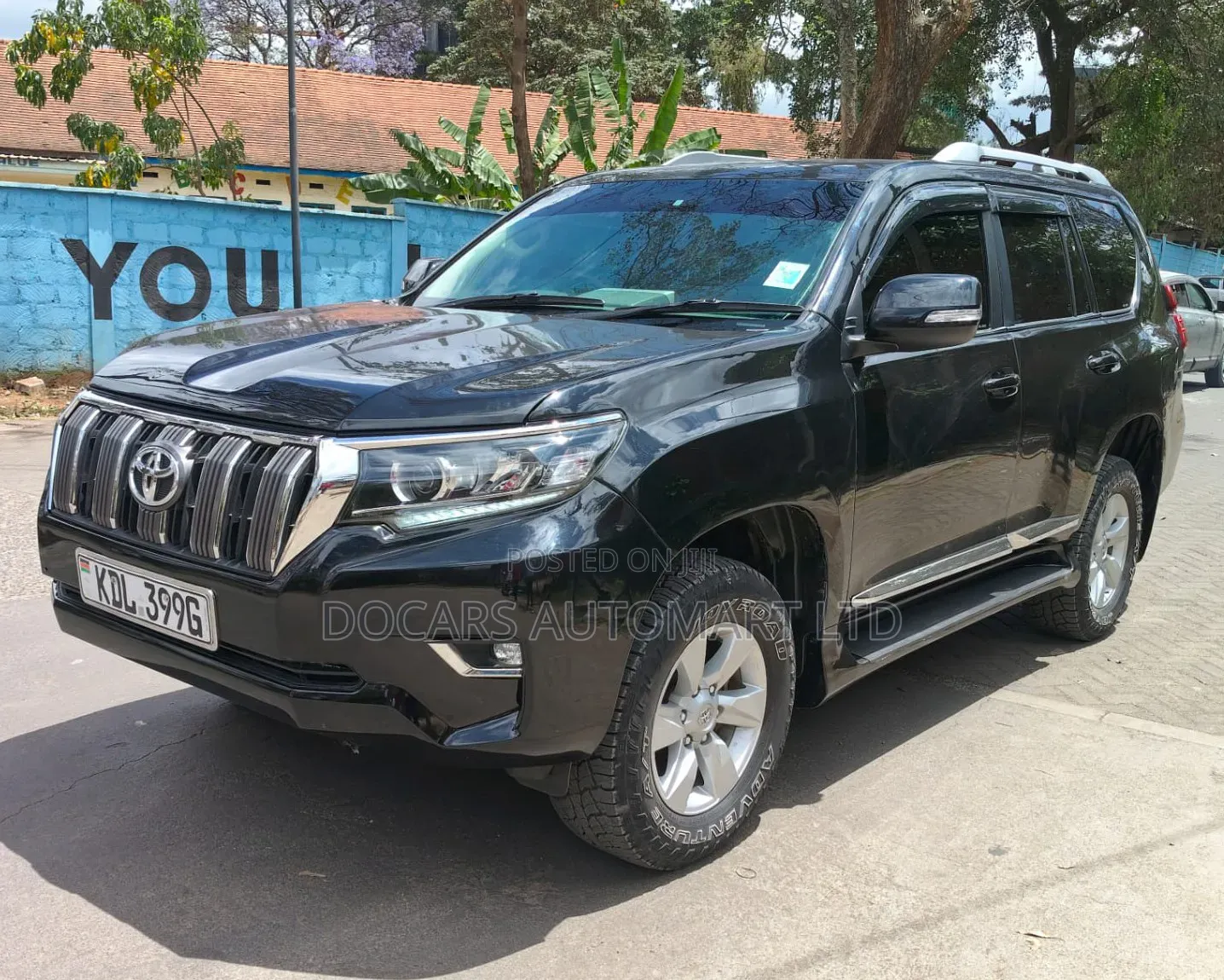 Toyota Land Cruiser Prado 2017 Black