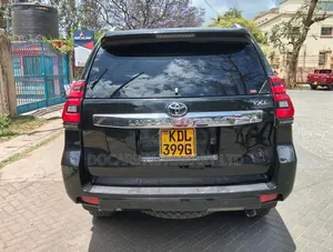 Toyota Land Cruiser Prado 2017 Black