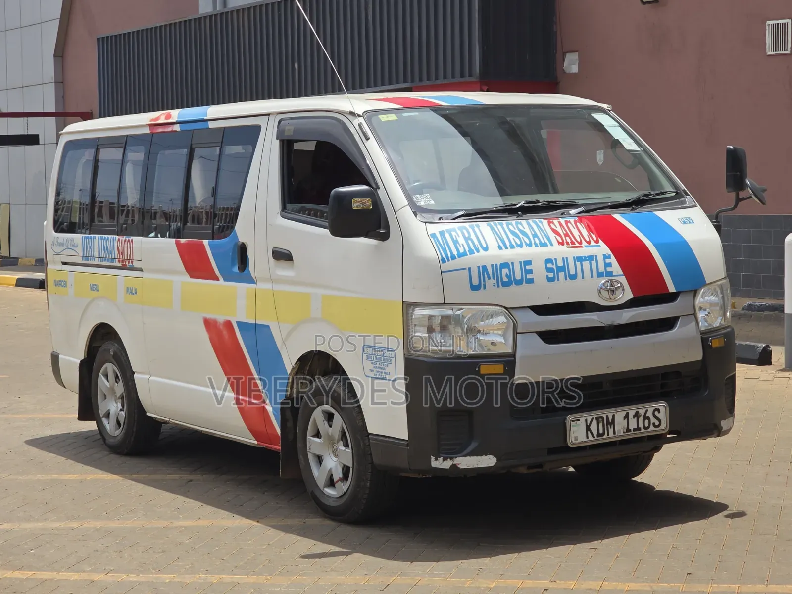 Toyota HiAce 2016