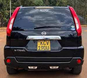 Nissan X-Trail 2012 Black