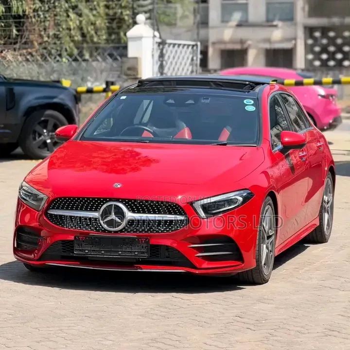 Mercedes-Benz A-Class 2018 Red