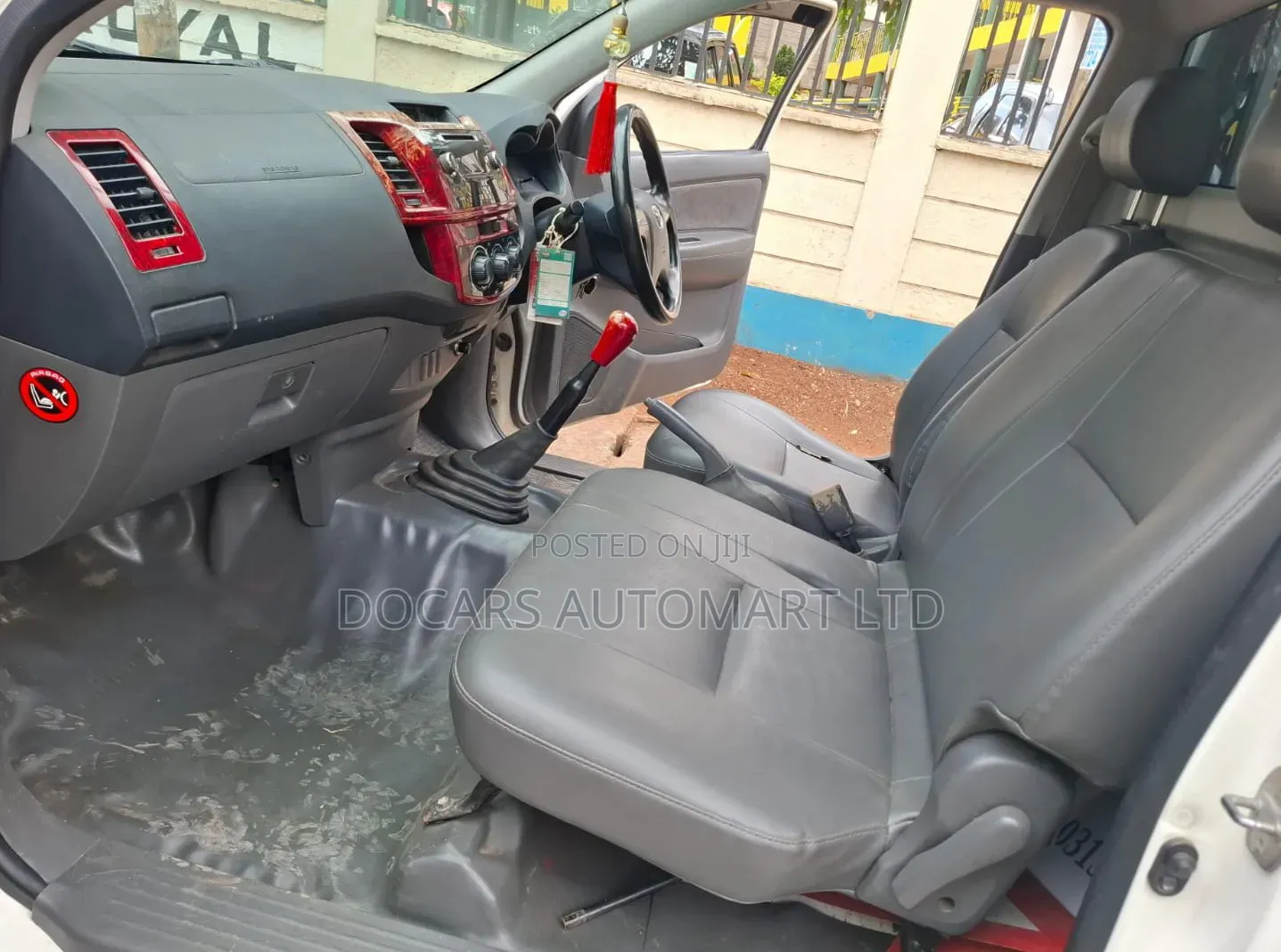 Toyota Hilux 2015 White