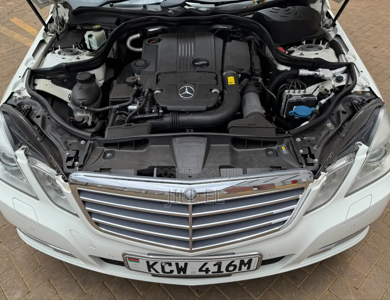Mercedes-Benz E250 2012 White