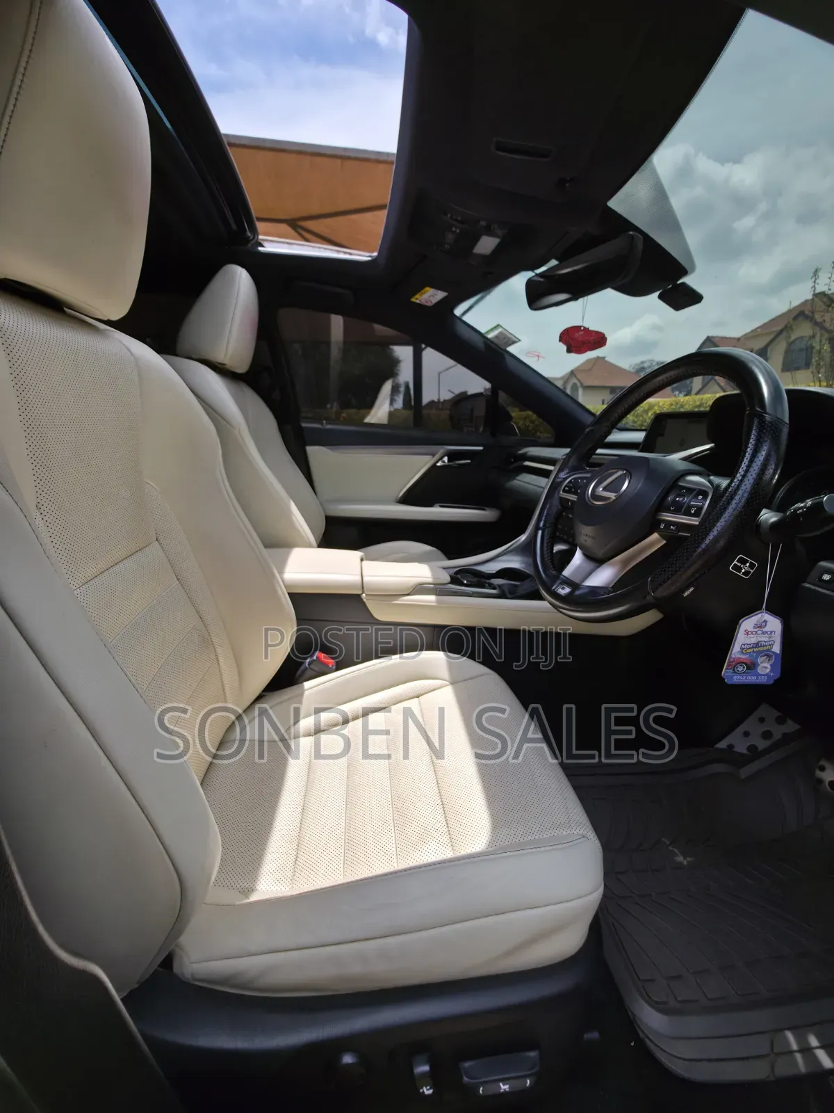 Lexus RX 300 4WD 2018 White