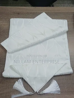 Simple Elegant Rectangular Table Runners*