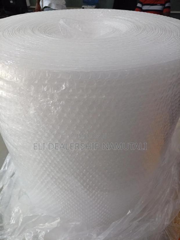 Clear Bubble Wrap Packaging Material for Fragile Items - main view