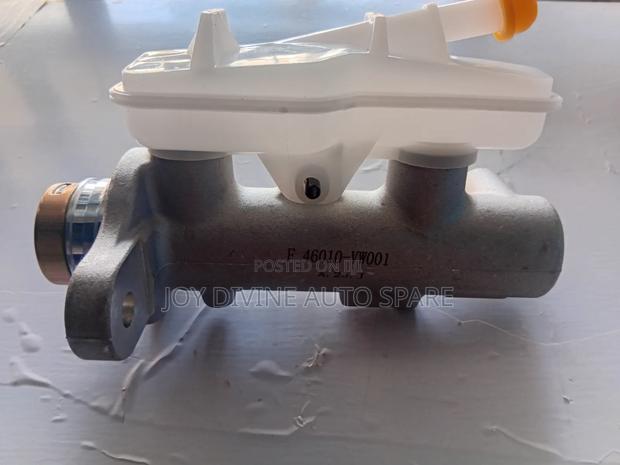 Nissan Caravan E25 Brake Master Cylinder - main view