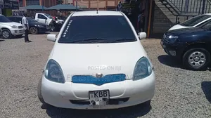 Toyota Vitz 2003 White
