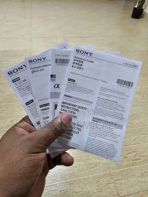 Sony ZV -E10 Camera With 16-50mm Lens + 128GB Disk