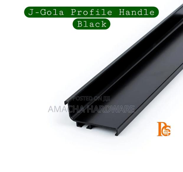 Modern J-Gola Profile Handles - main view