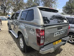 Isuzu D-MAX 2022 Gray