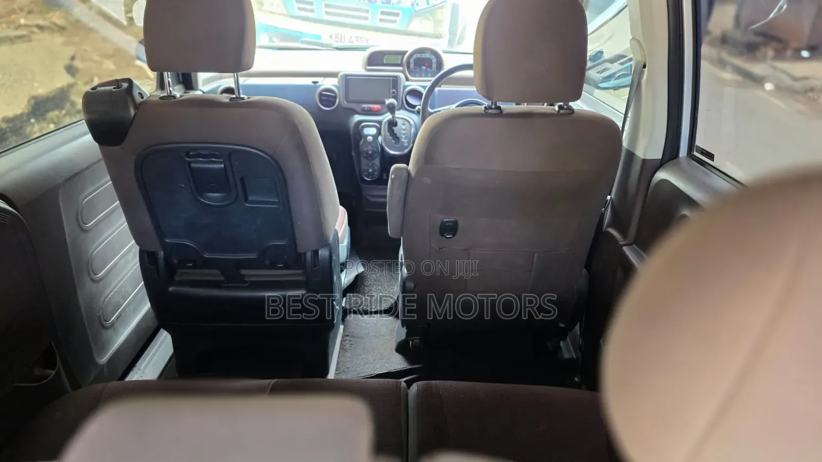 Toyota Spade 2014 Blue