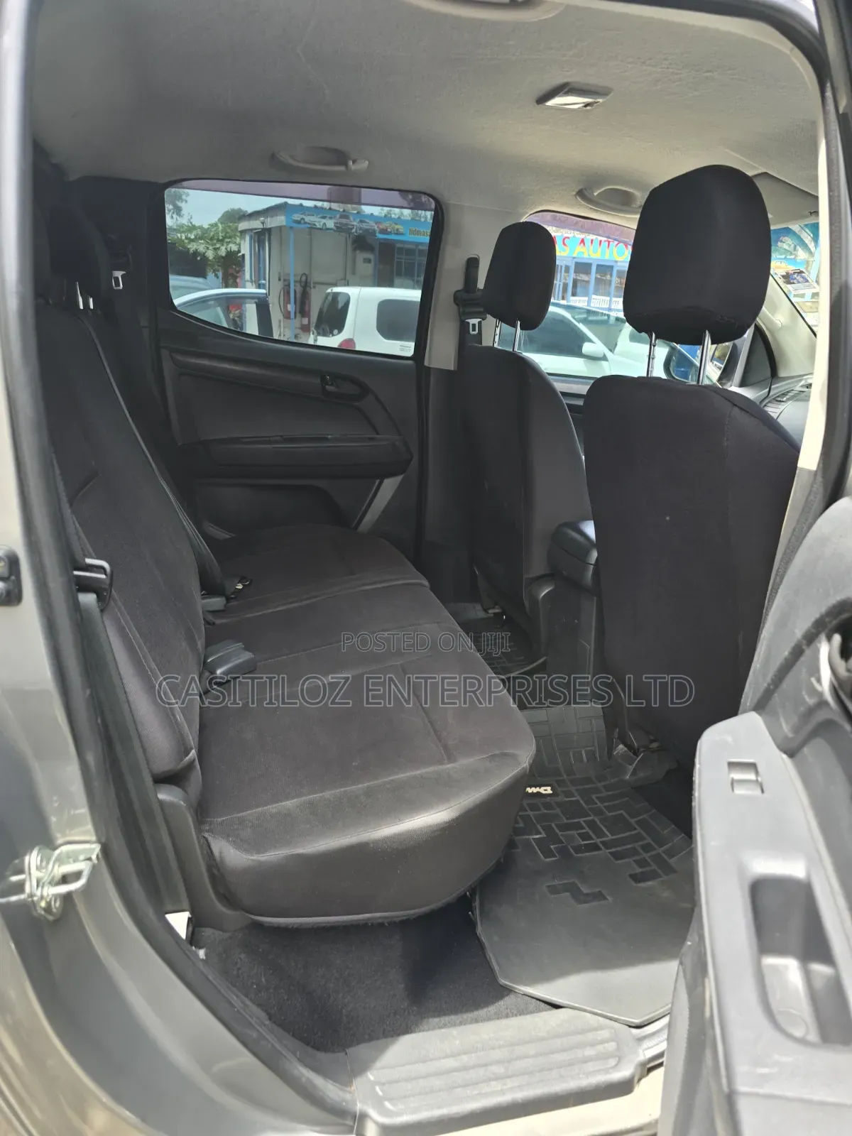 Isuzu D-MAX 2022 Gray