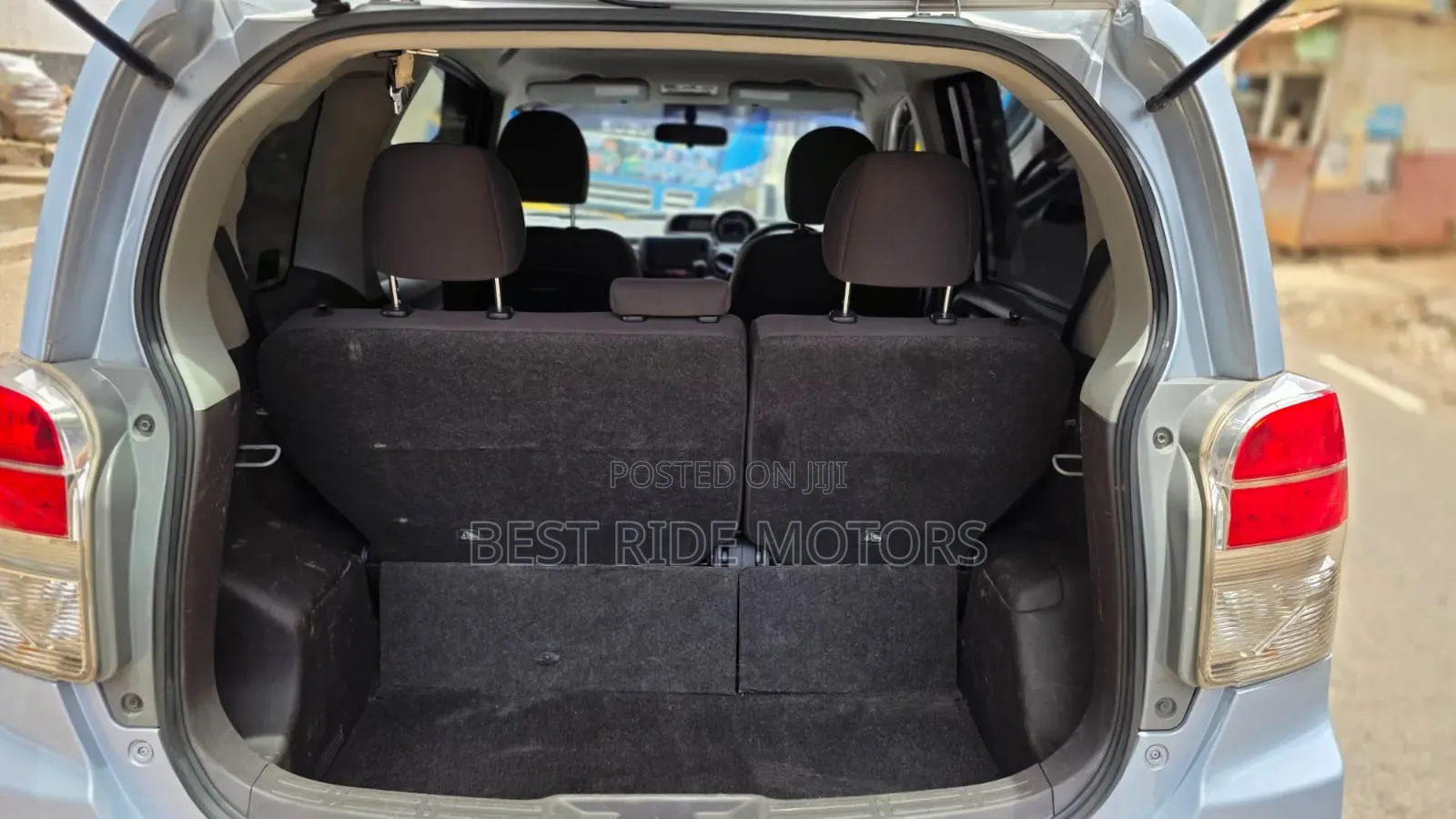 Toyota Spade 2014 Blue