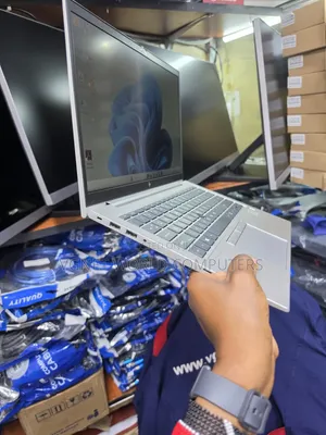 Laptop HP EliteBook 840 G7 16GB Intel Core i5 SSD 256GB