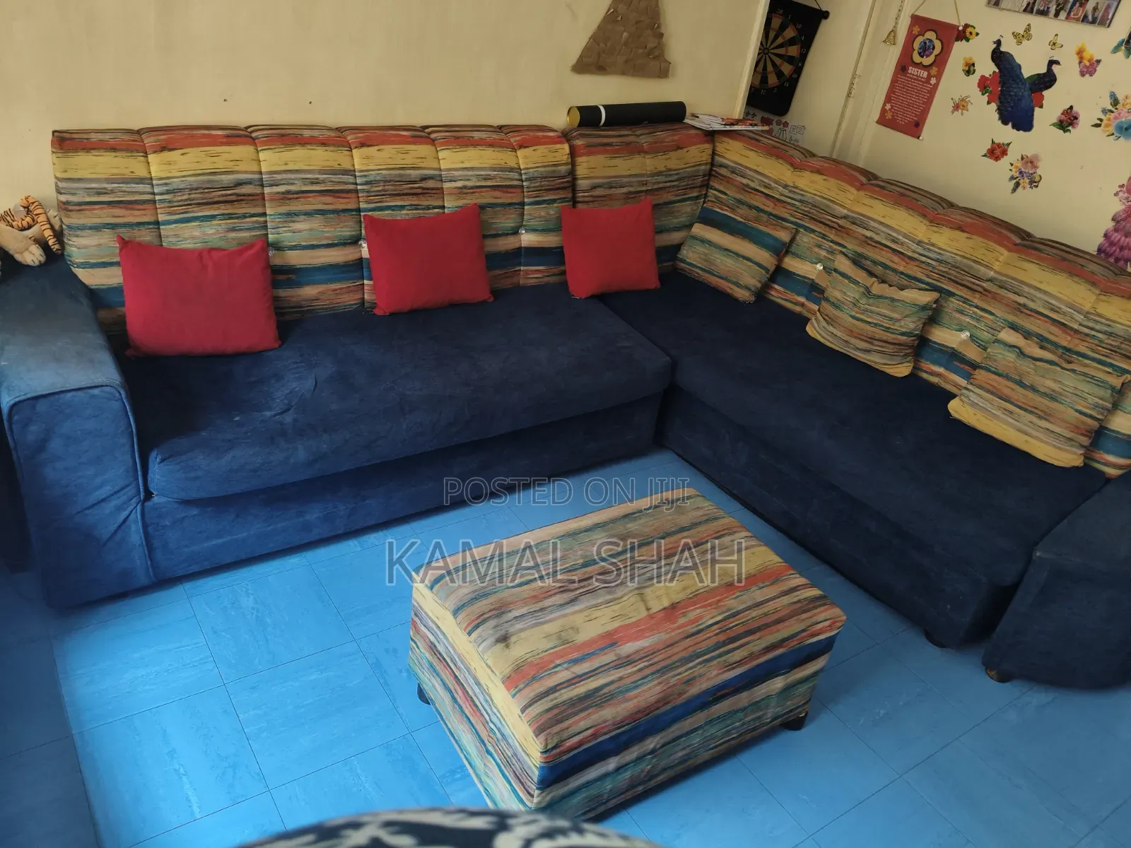 Home Furniture/ Sofa