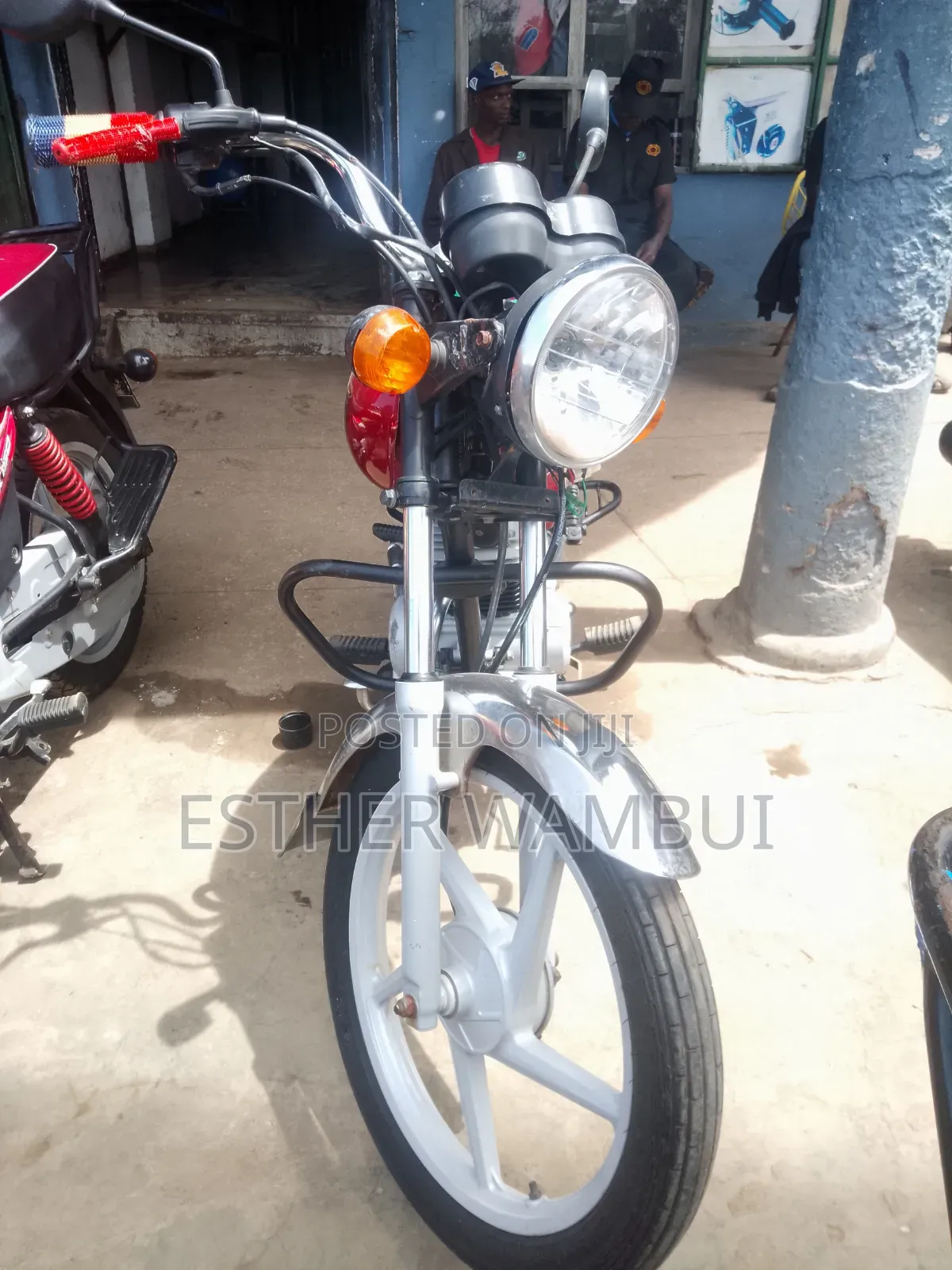 Bajaj Boxer 100 2024 Red
