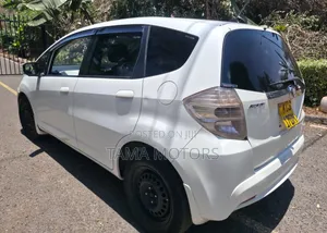 Honda Fit 2012 White
