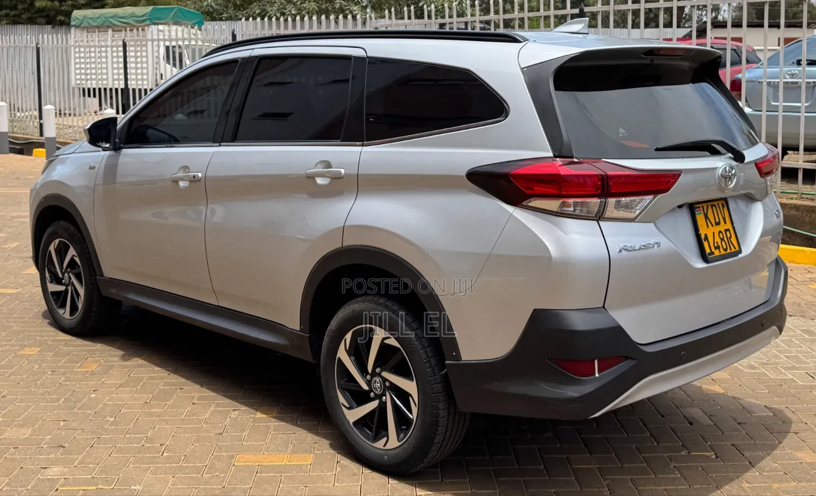 Toyota Rush 1.5 AWD 2018 Silver