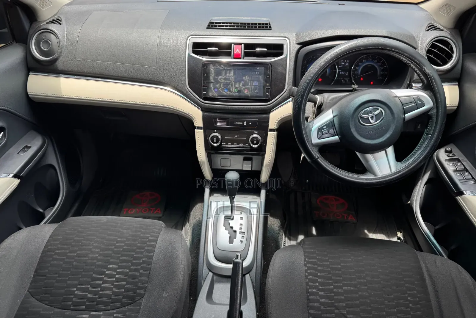 Toyota Rush 1.5 AWD 2018 Silver