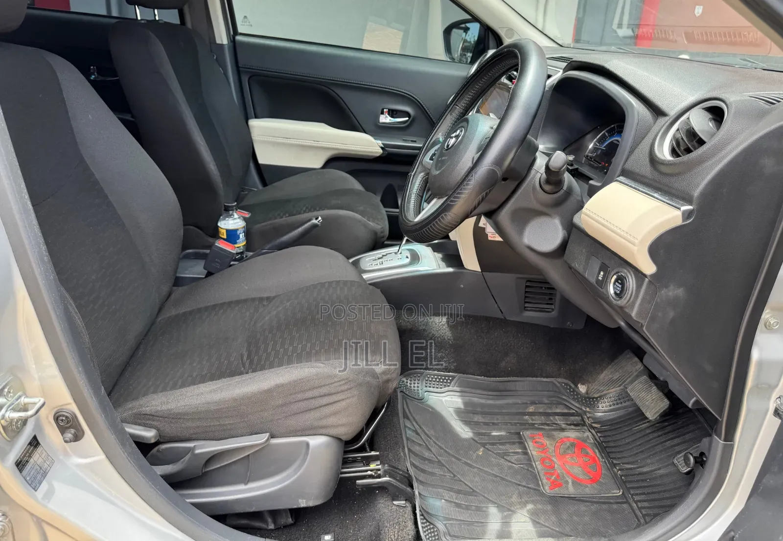 Toyota Rush 1.5 AWD 2018 Silver