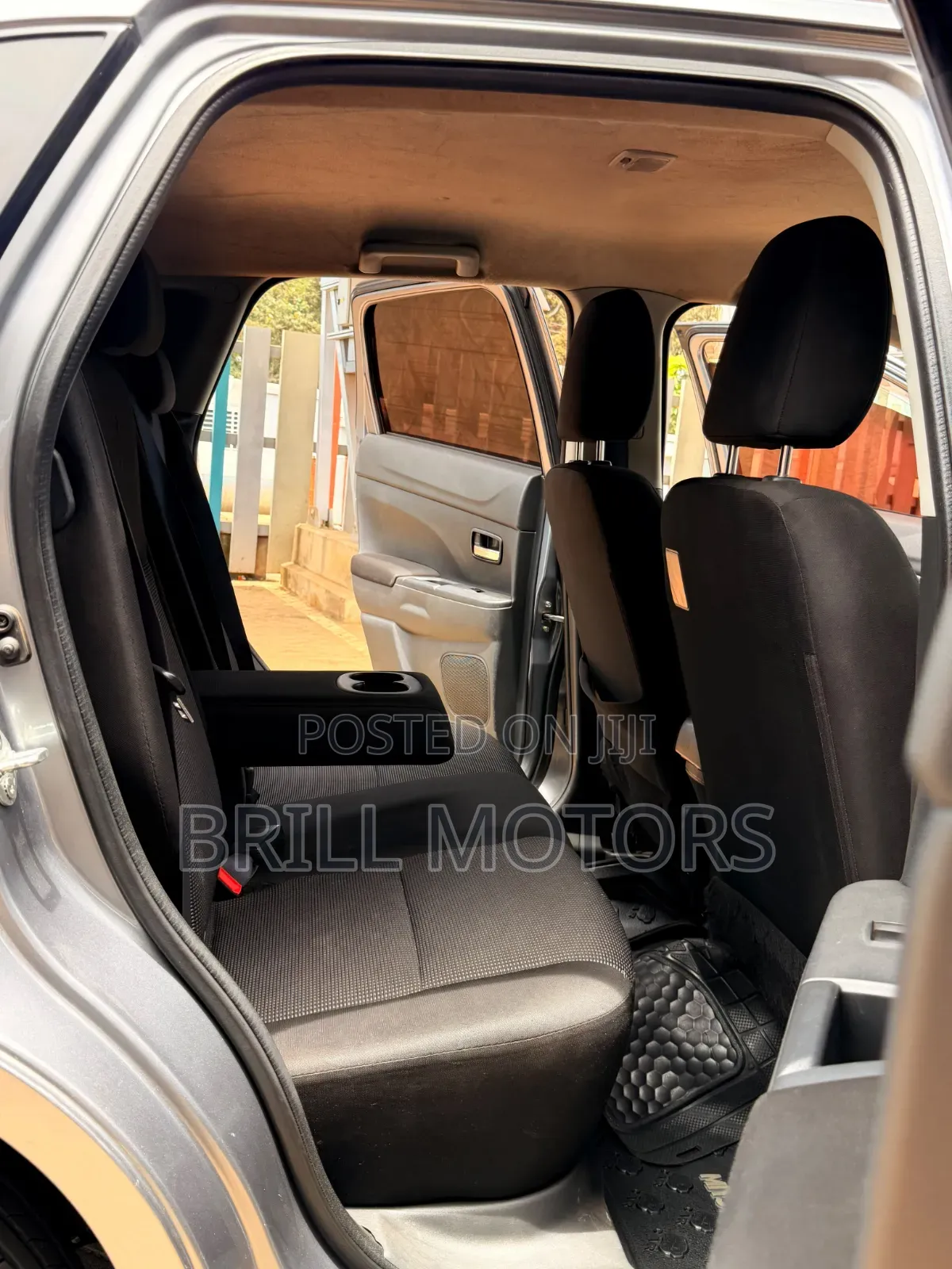 Mitsubishi RVR 2013 Gray
