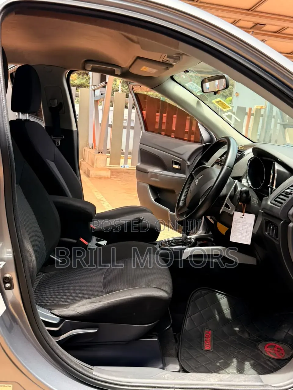 Mitsubishi RVR 2013 Gray