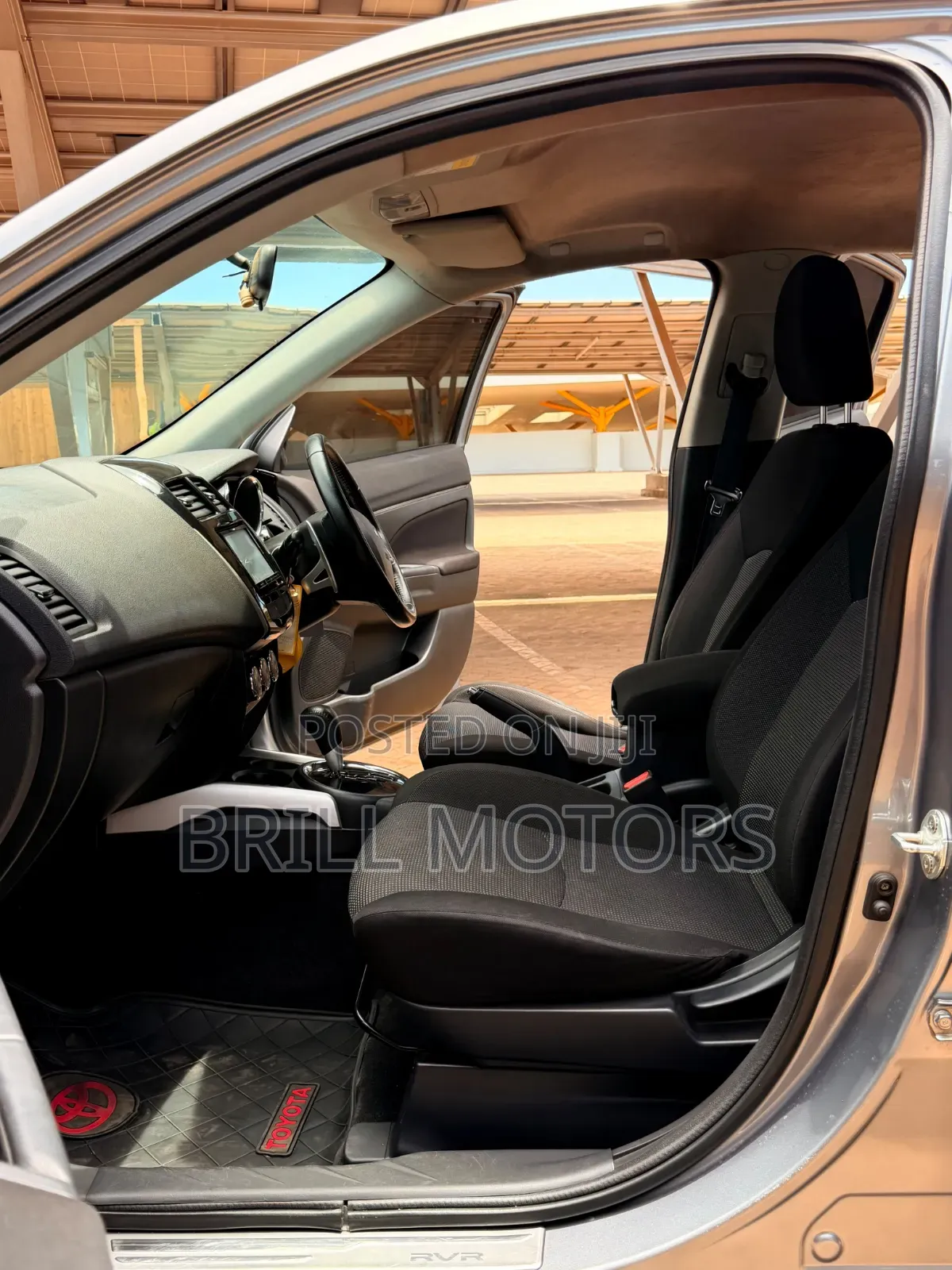 Mitsubishi RVR 2013 Gray
