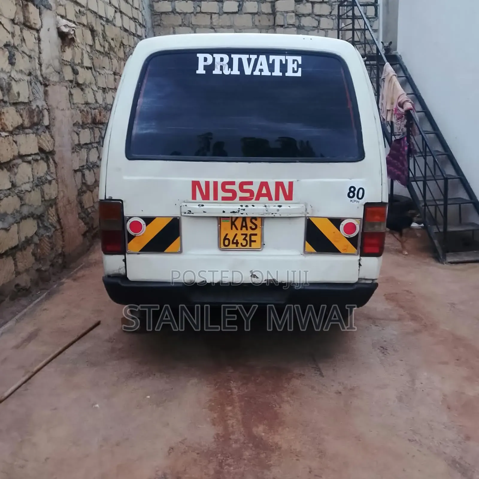 Nissan Caravan (Urvan) 1998 White