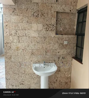 Tiling Man