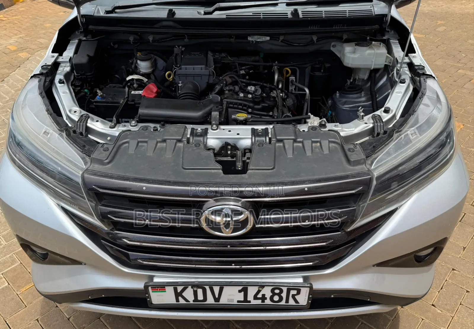 Toyota Rush 2018 Silver
