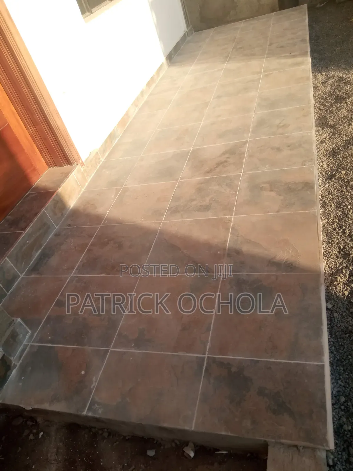 Tiling Man