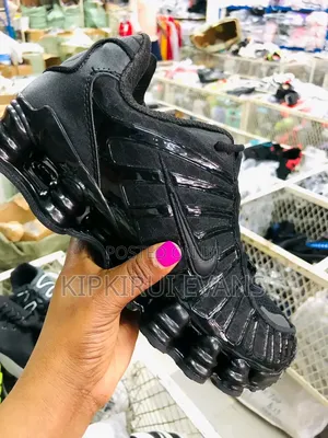 Black Stylish Men's Sneakers – Fashion Shoes