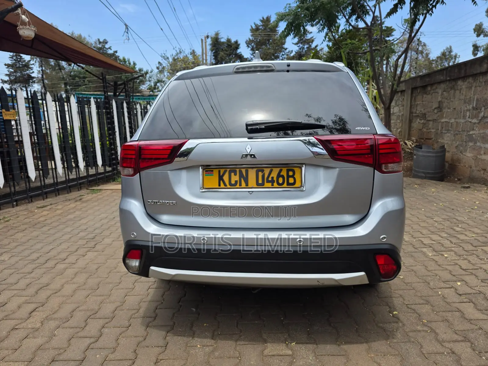 Mitsubishi Outlander 2016 Silver