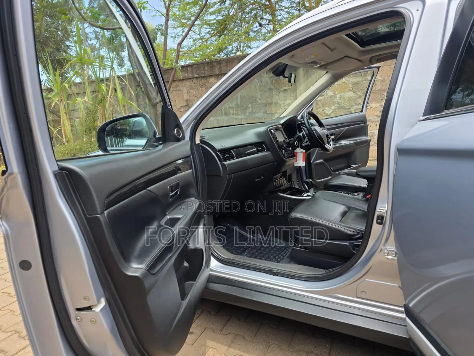 Mitsubishi Outlander 2016 Silver