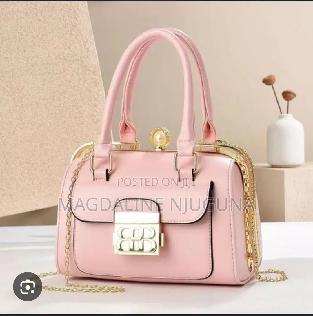 Queen Fancy Sling