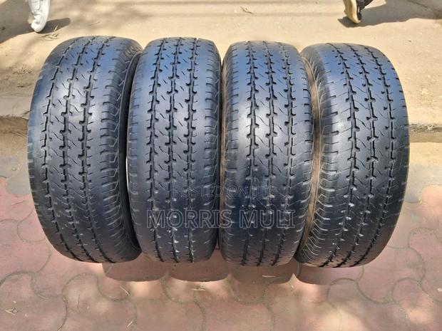 205/70r15 Maxxis - thumbnail 4