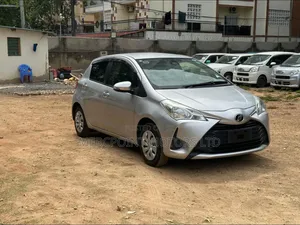 Toyota Vitz 2019 Silver