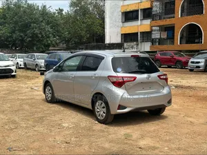 Toyota Vitz 2019 Silver