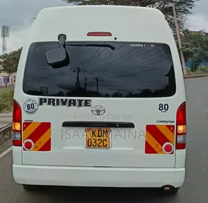 Toyota HiAce 2014 White